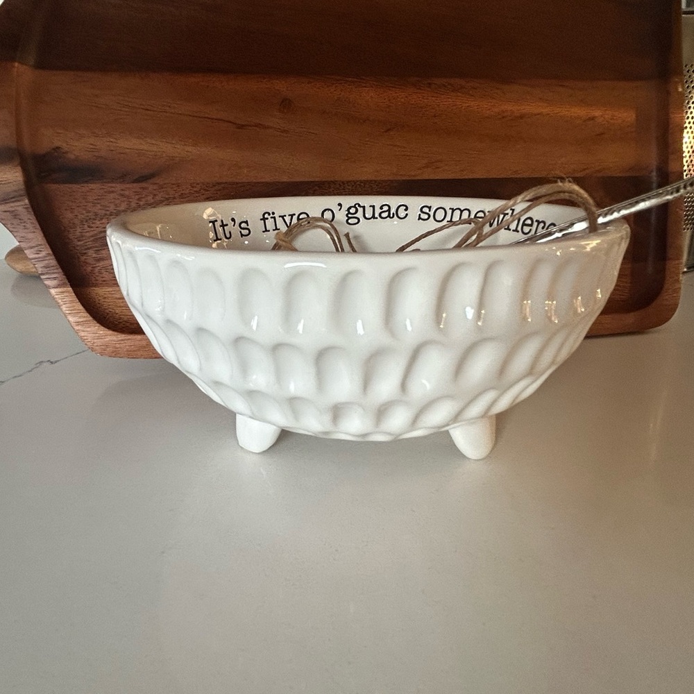 White Ceramic Guacamole Bowl with Spoon NEW, never used